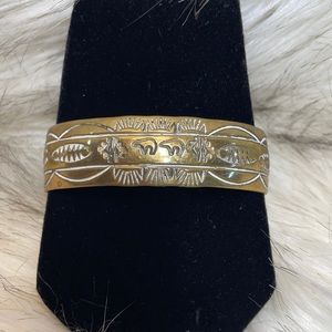 Vintage Navajo stamped sterling cuff, 12 KGF, 26.54 grams, hallmarked “N”